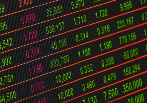 Hoe kan je financiële vrijheid bereiken zonder meer te verdienen?
