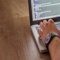 Hoe kan je beroep doen op een IT consultant voor jouw kleine onderneming?
